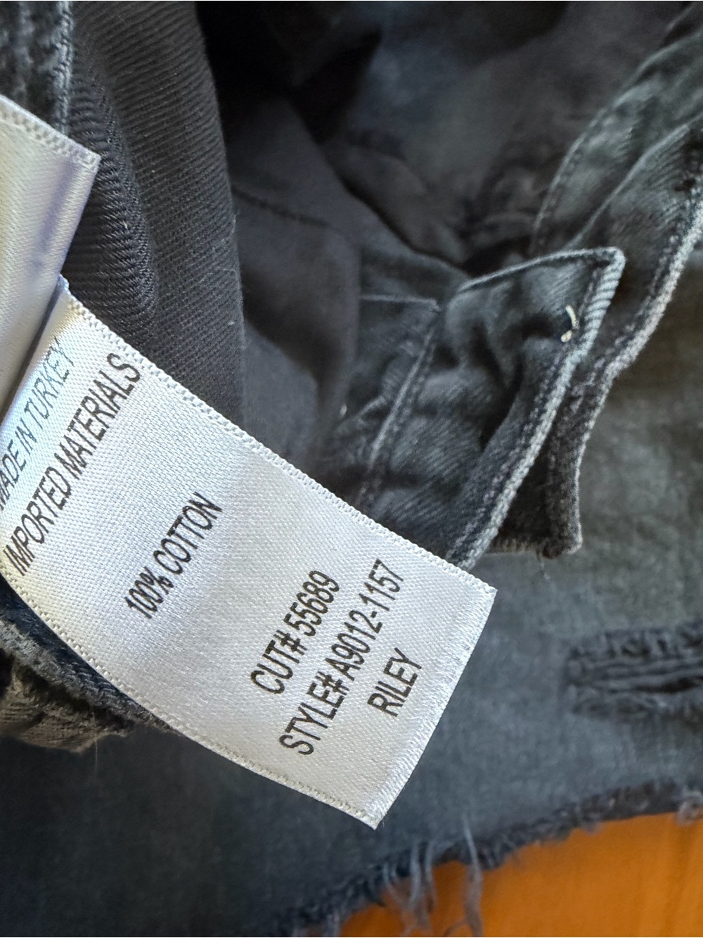 Agolde Black High-Rise Raw-Hem Denim Cutoff Shorts - Picture 3 of 3
